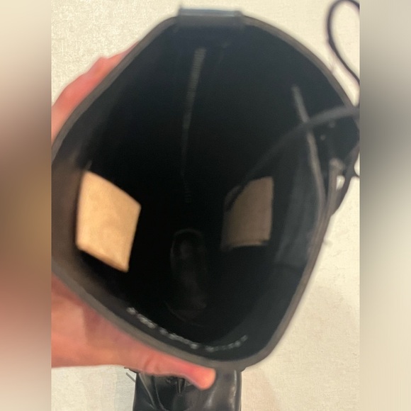 Classic back leather lace up English riding boots. So preppy! GUC! - Picture 13 of 13